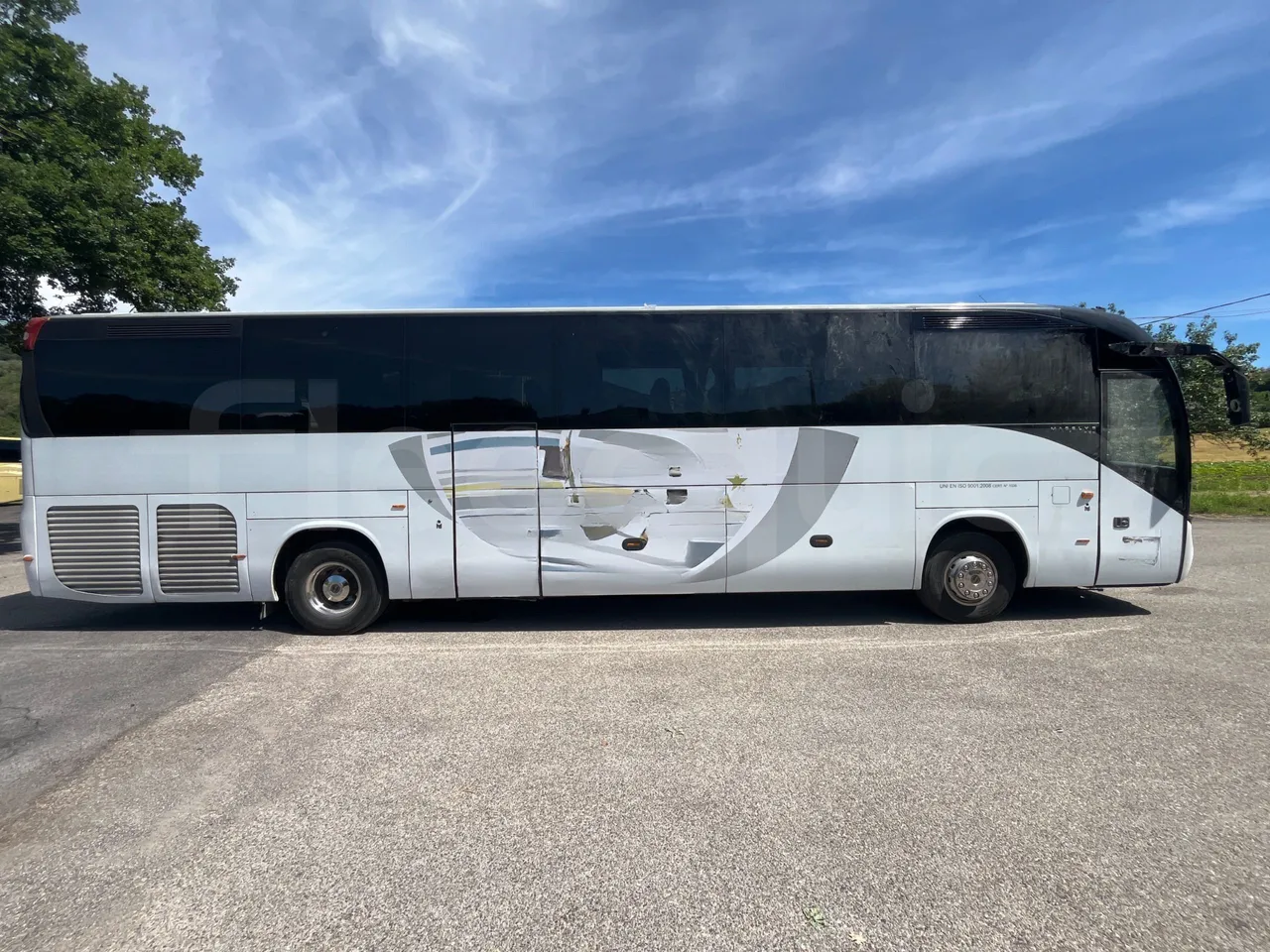 Iveco Magelys - right side doors closed