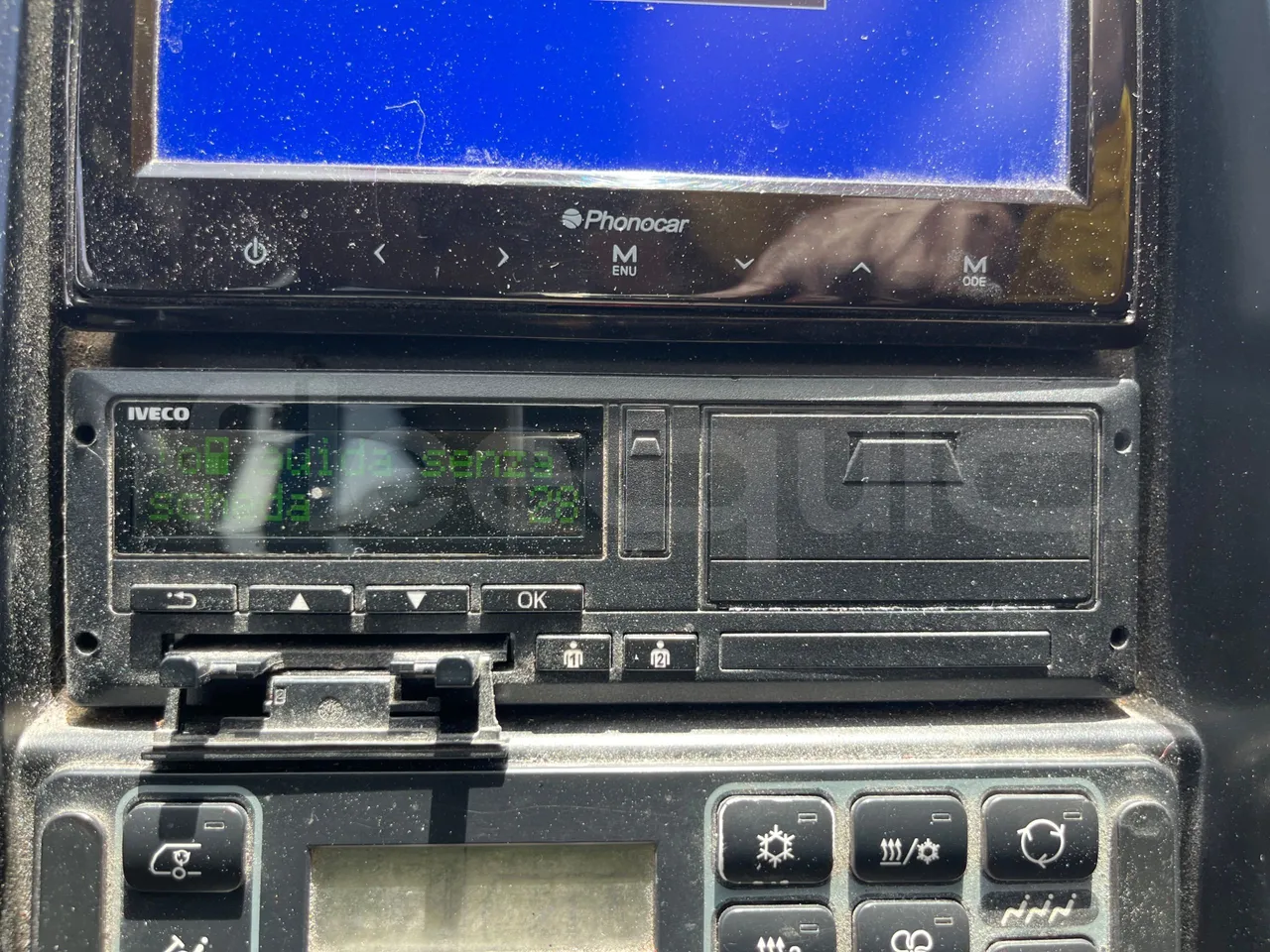 Iveco Magelys - Tachograph