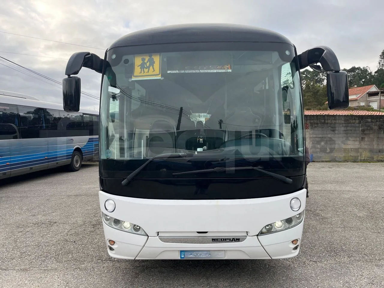 Neoplan JETLINER B274600 - Euro6 - 294kW - 13mt - front photo