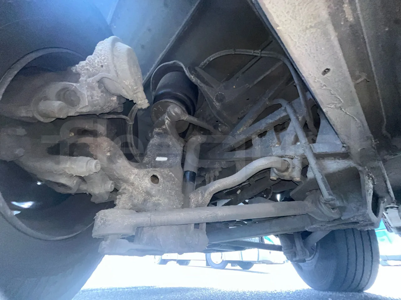 Neoplan JETLINER B274600 - Euro6 - 294kW - 13mt - front shock absorbers left