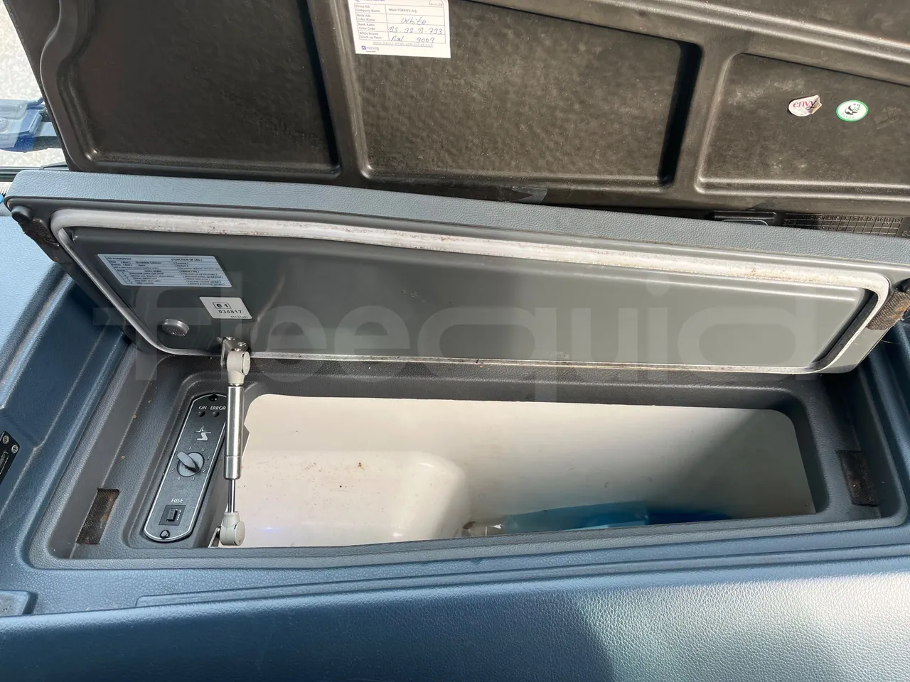 Neoplan JETLINER B274600 - Euro6 - 294kW - 13mt - handrails photo