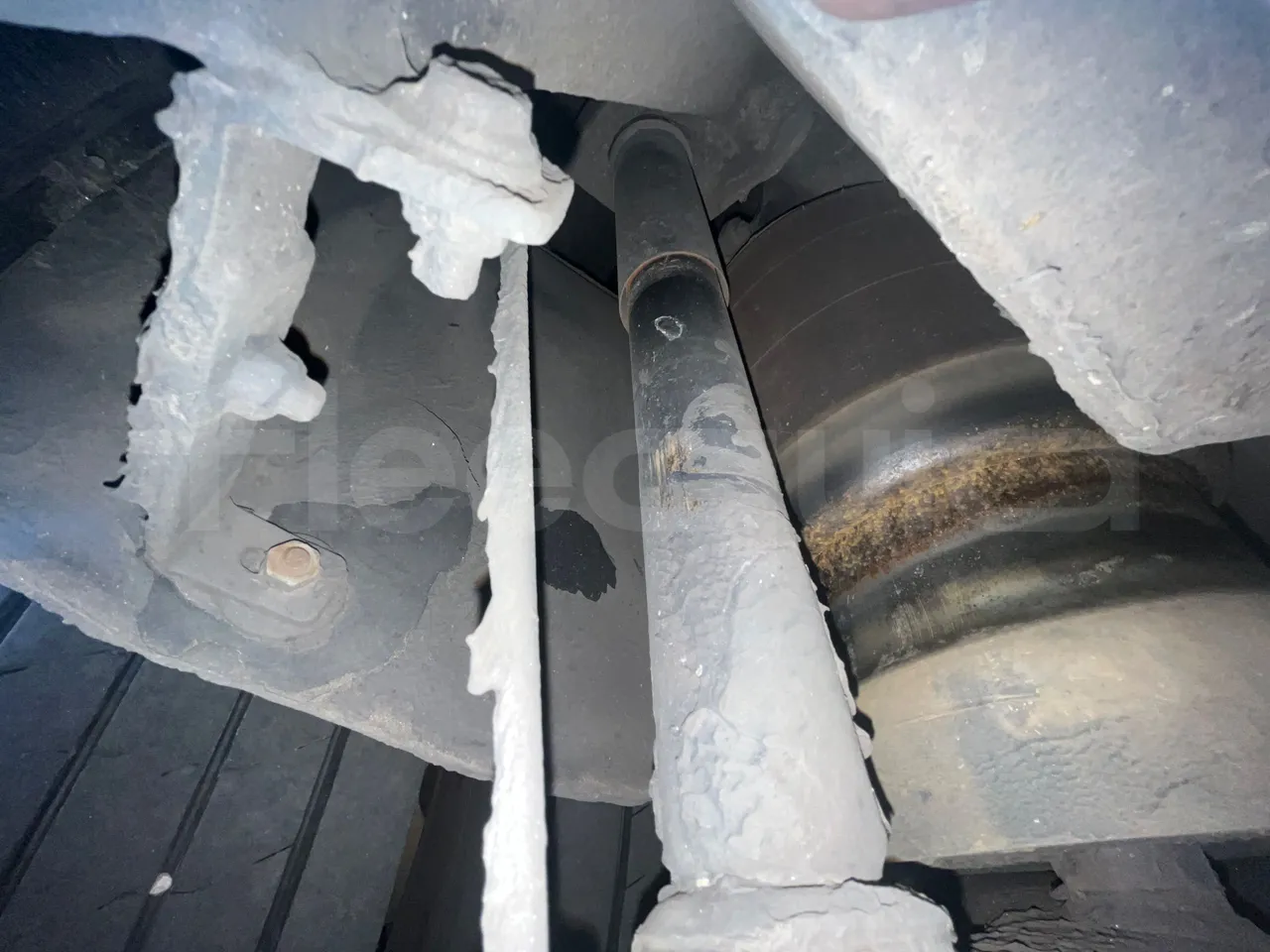 Neoplan JETLINER B274600 - Euro6 - 294kW - 13mt - axle 2 shock absorbers 1 left