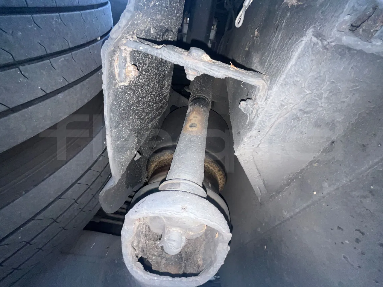 Neoplan JETLINER B274600 - Euro6 - 294kW - 13mt - axle 2 shock absorbers 2 left