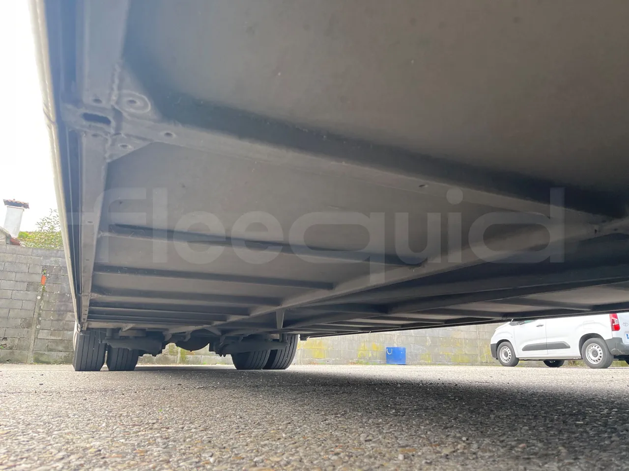 Neoplan JETLINER B274600 - Euro6 - 294kW - 13mt - central undercarriage photo