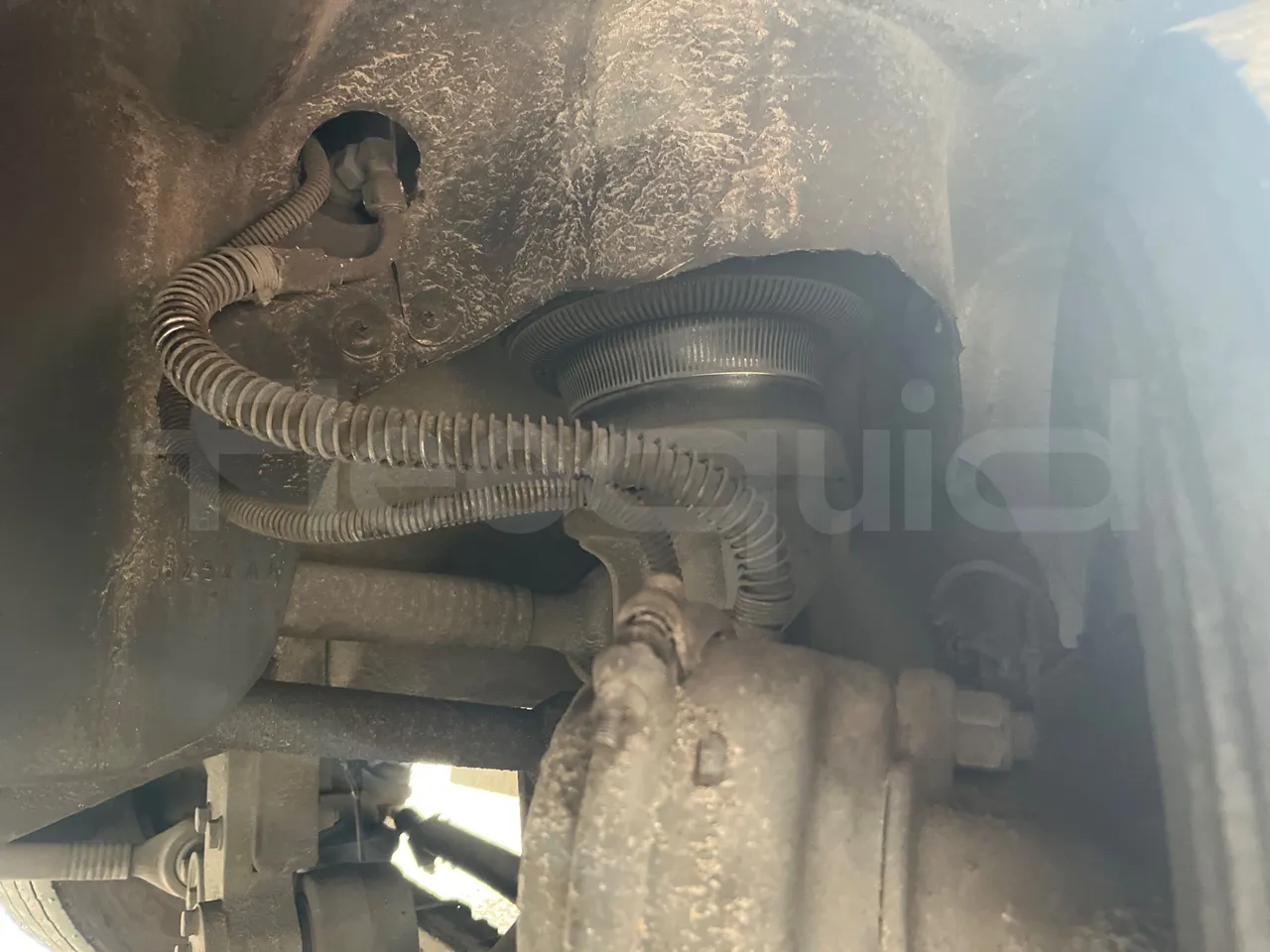 Otokar Navigo G240S35 - EUR4 - 176kW - 9.174m - front air springs left