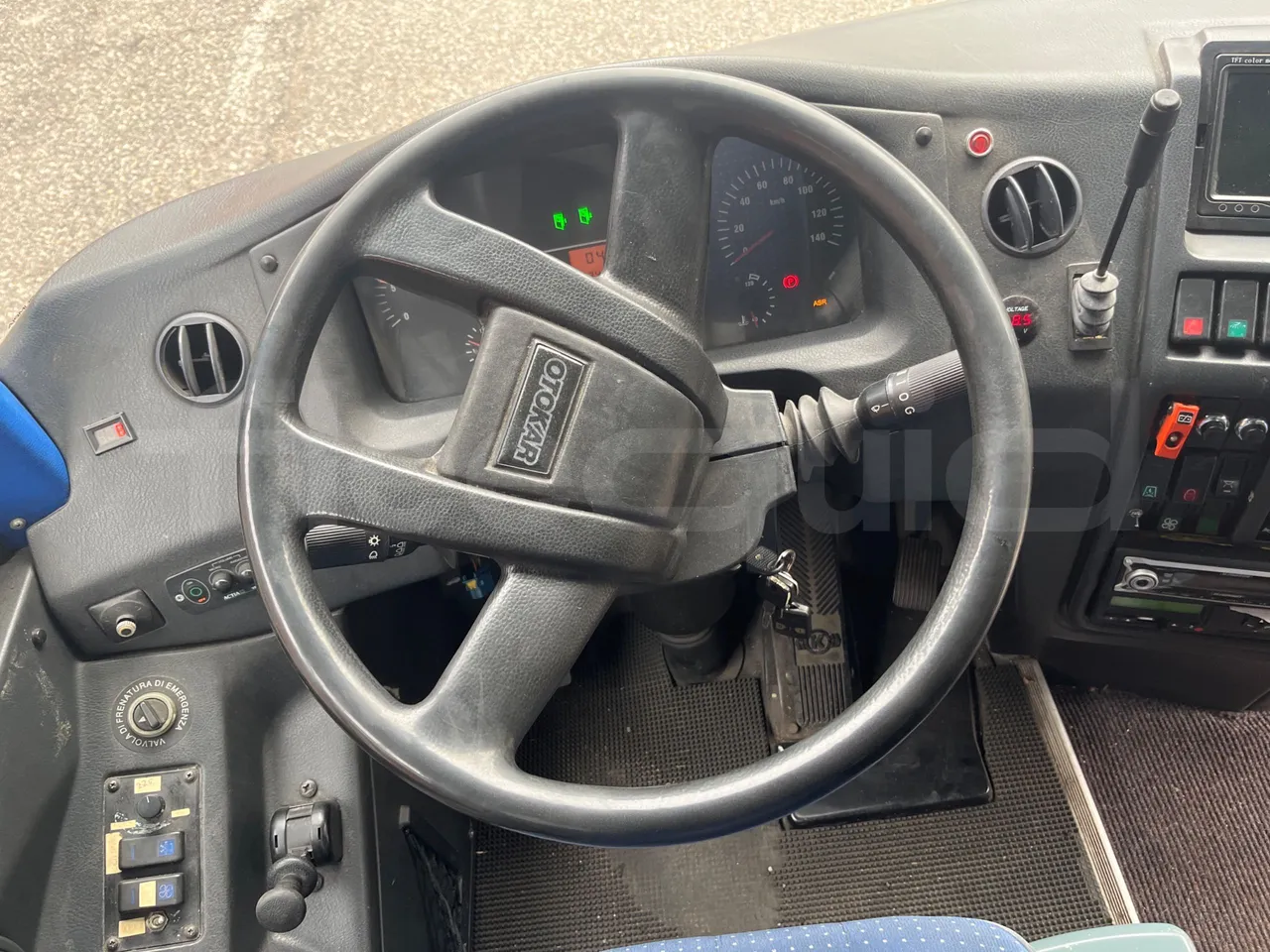 Otokar Navigo G240S35 - EUR4 - 176kW - 9.174m - steering wheel photo