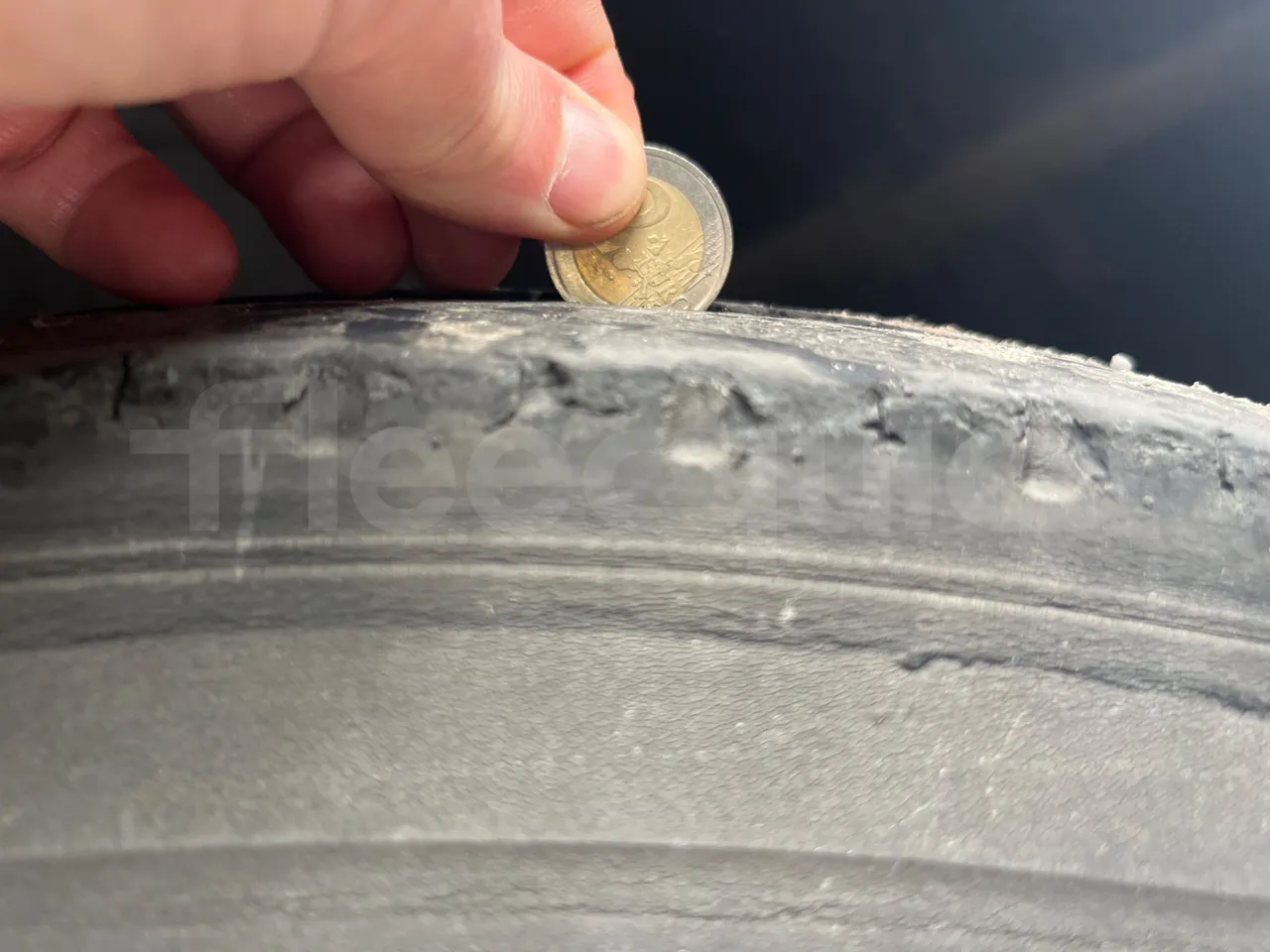 Otokar Navigo G240S35 - EUR4 - 176kW - 9.174m - rear left tire photo