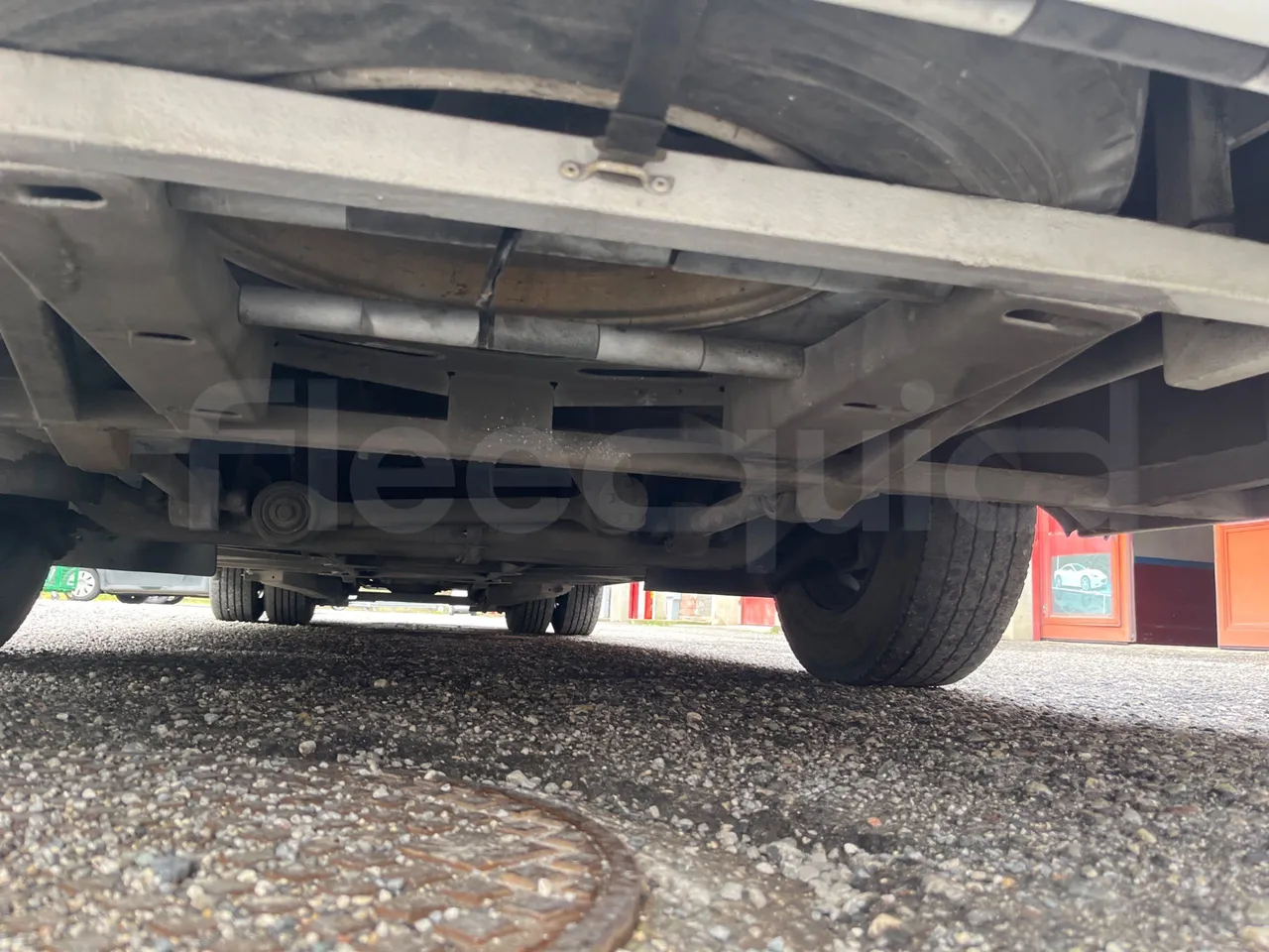 Otokar Navigo G240S35 - EUR4 - 176kW - 9.174m - front undercarriage from front