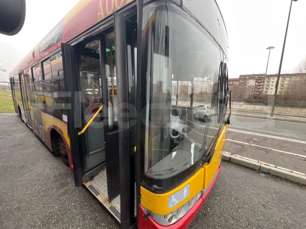 Solaris Urbino 12 - EUR5 - 188kW - 12m - Base cover photo