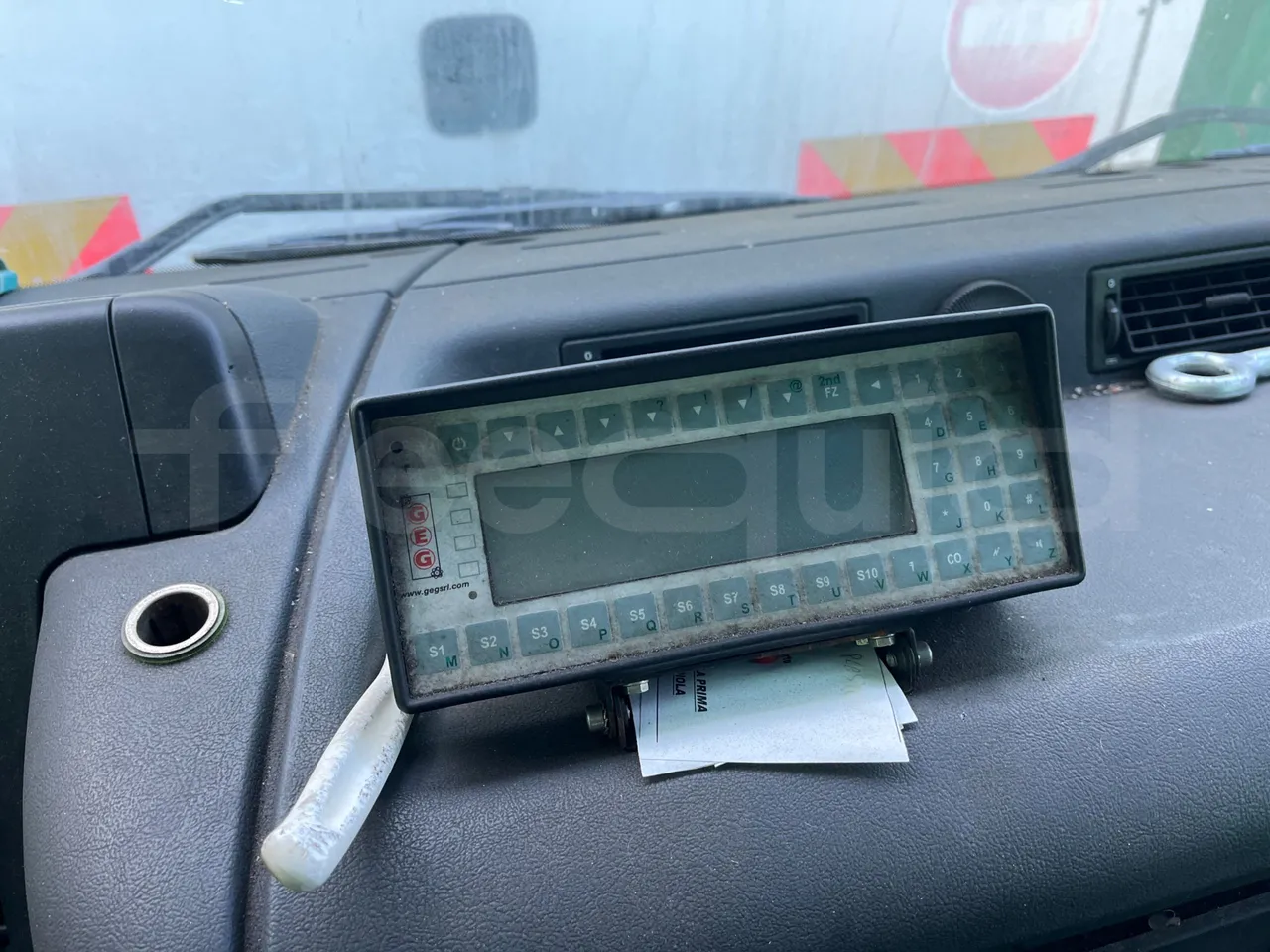 Daimler-Chrysler AG 930|MB 2532 - Euro5 - 235kW - 9.620mt - command unit indicators