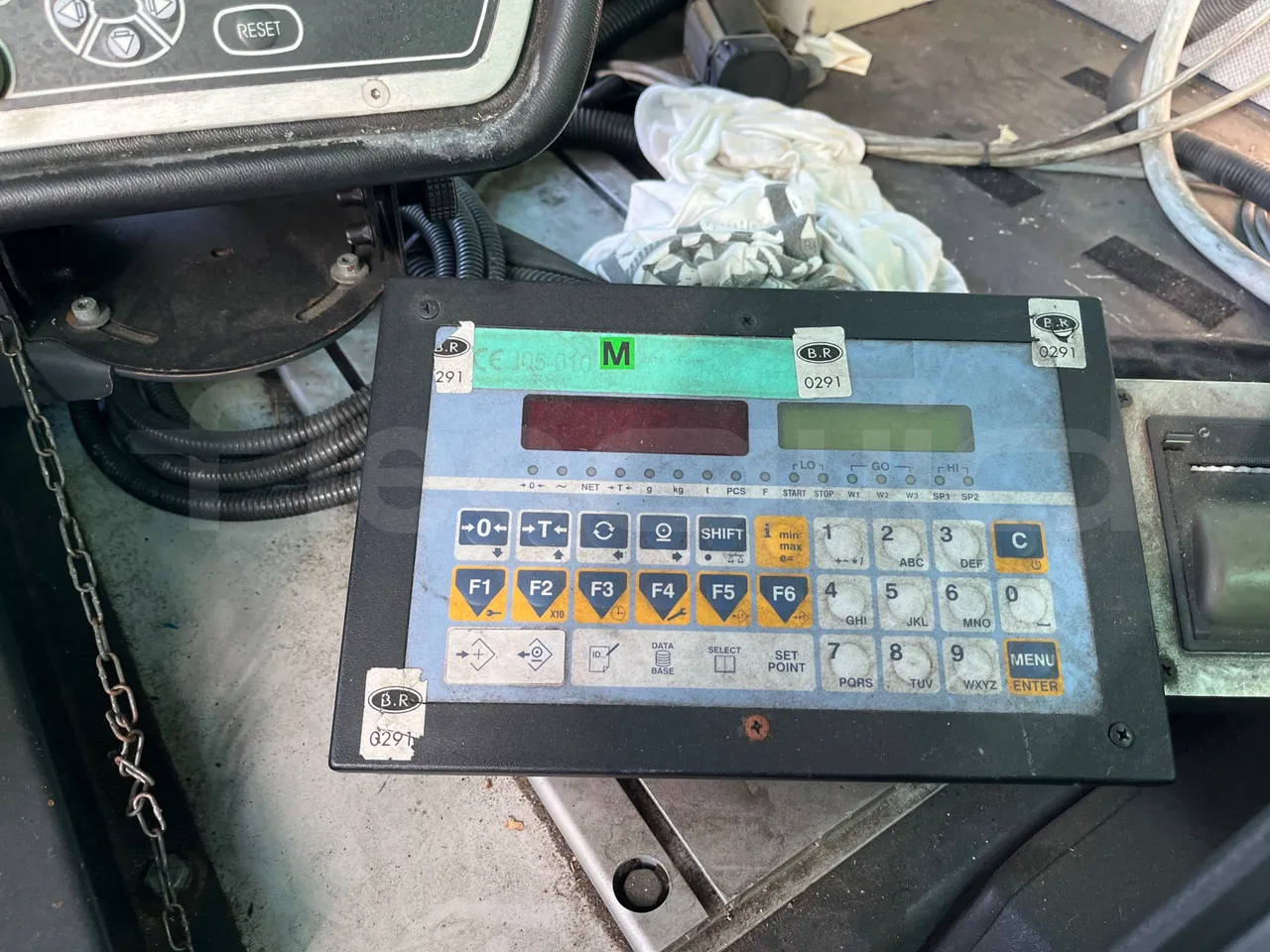 Daimler-Chrysler AG 930|MB 2532 - Euro5 - 235kW - 9.620mt - handrails photo