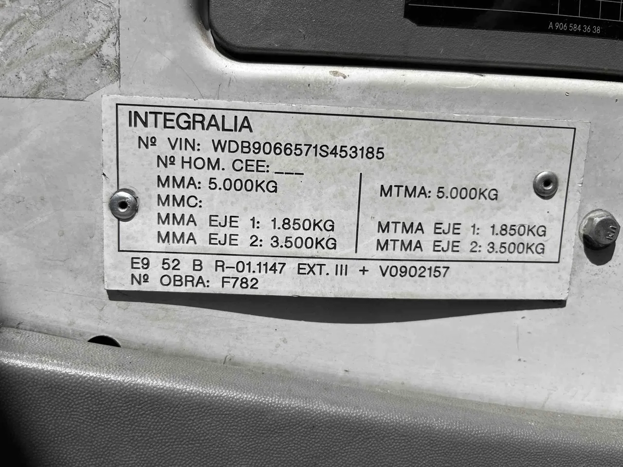Mercedes-Benz Sprinter - onboard devices 3