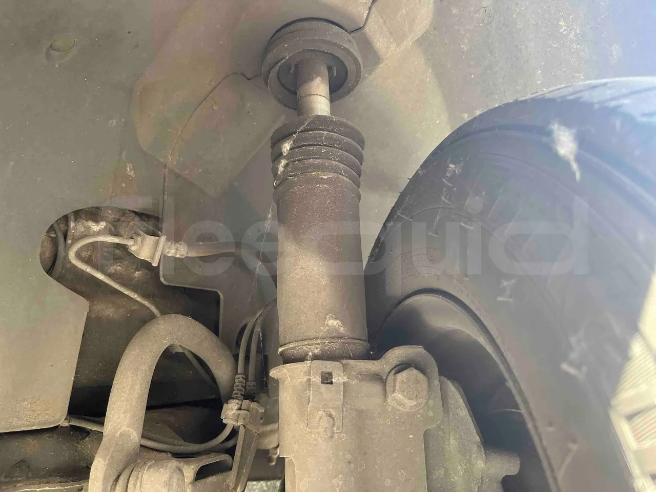 Mercedes-Benz Sprinter - front shock absorbers left