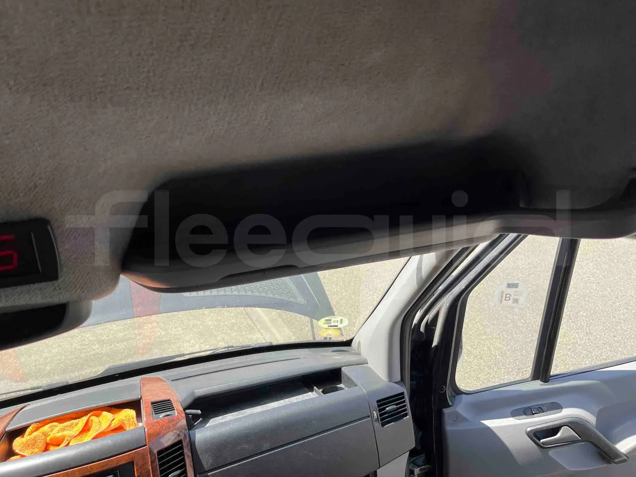 Mercedes-Benz Sprinter - overhead compartments photo