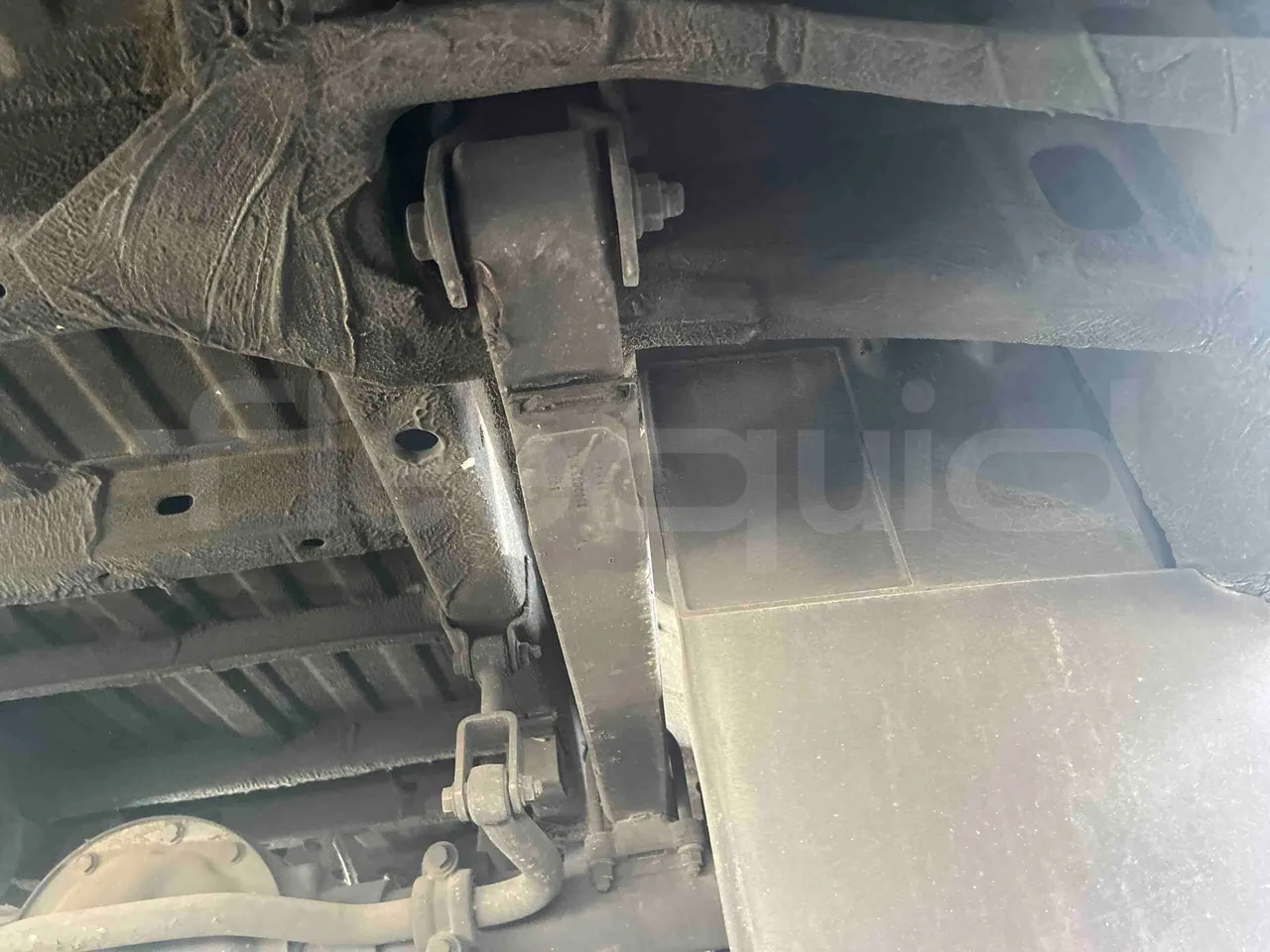 Mercedes-Benz Sprinter - axel 3 shock absorbers 2 left