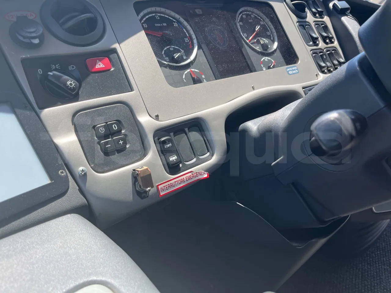 Irizar Scania - onboard devices 2