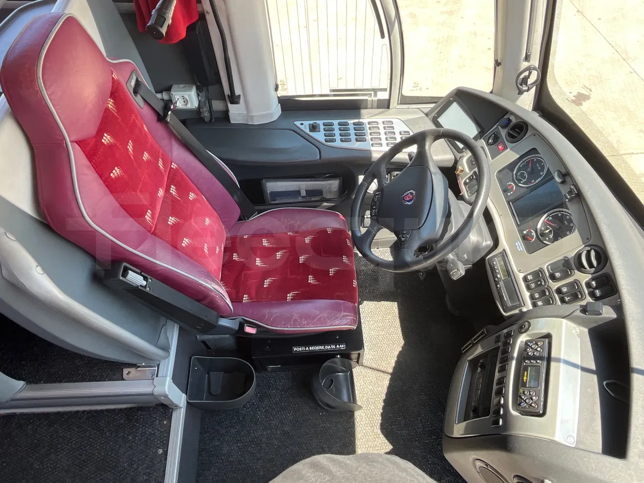 Irizar Scania - driver's seat photo