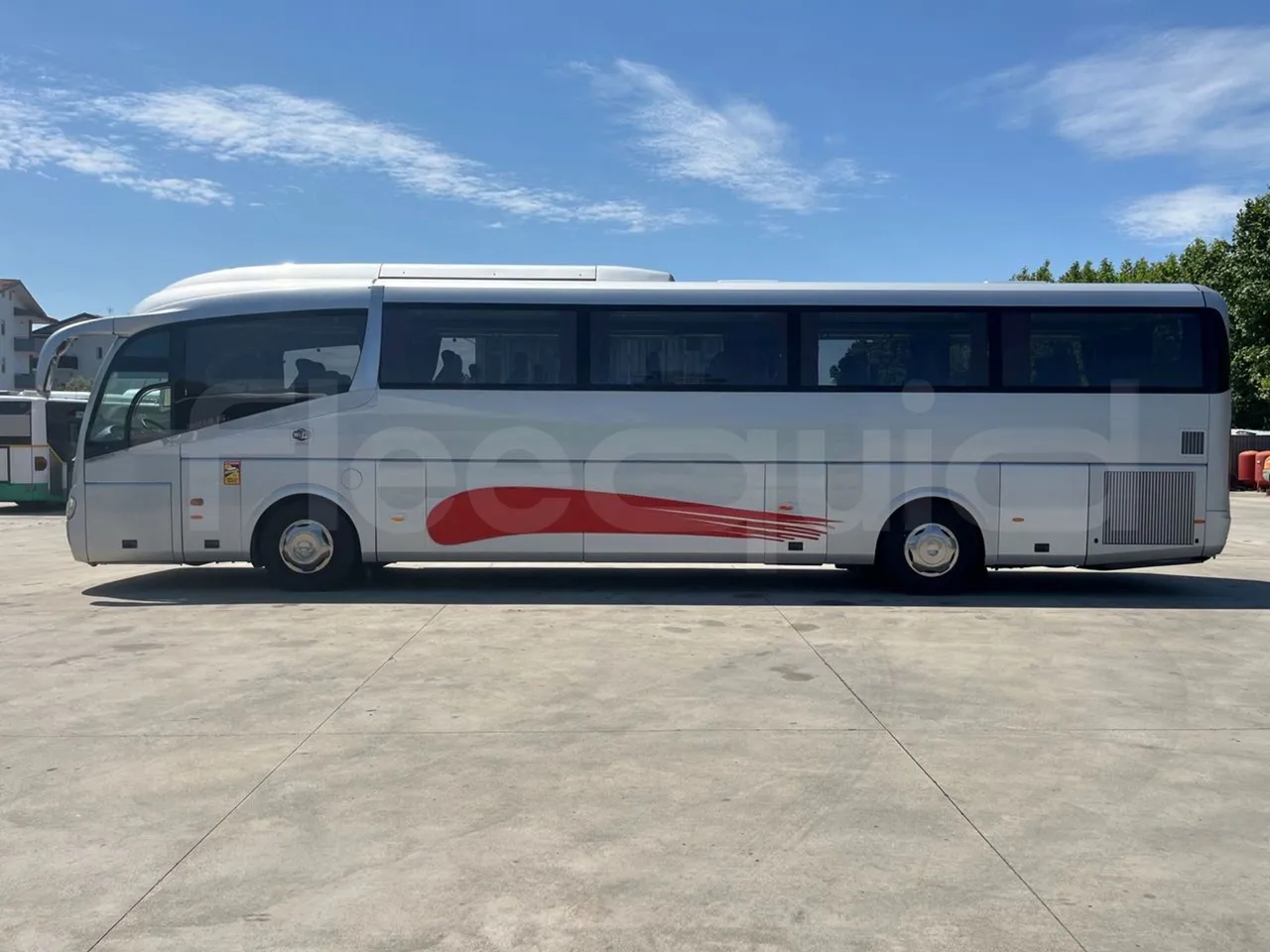 Irizar Scania - left side photo