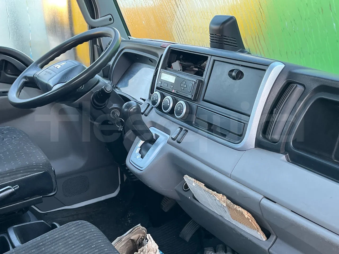 MITSUBISHI FUSO FE4P10TF1N - Euro6 - 110kW -  7.060mt - radio accessories photo