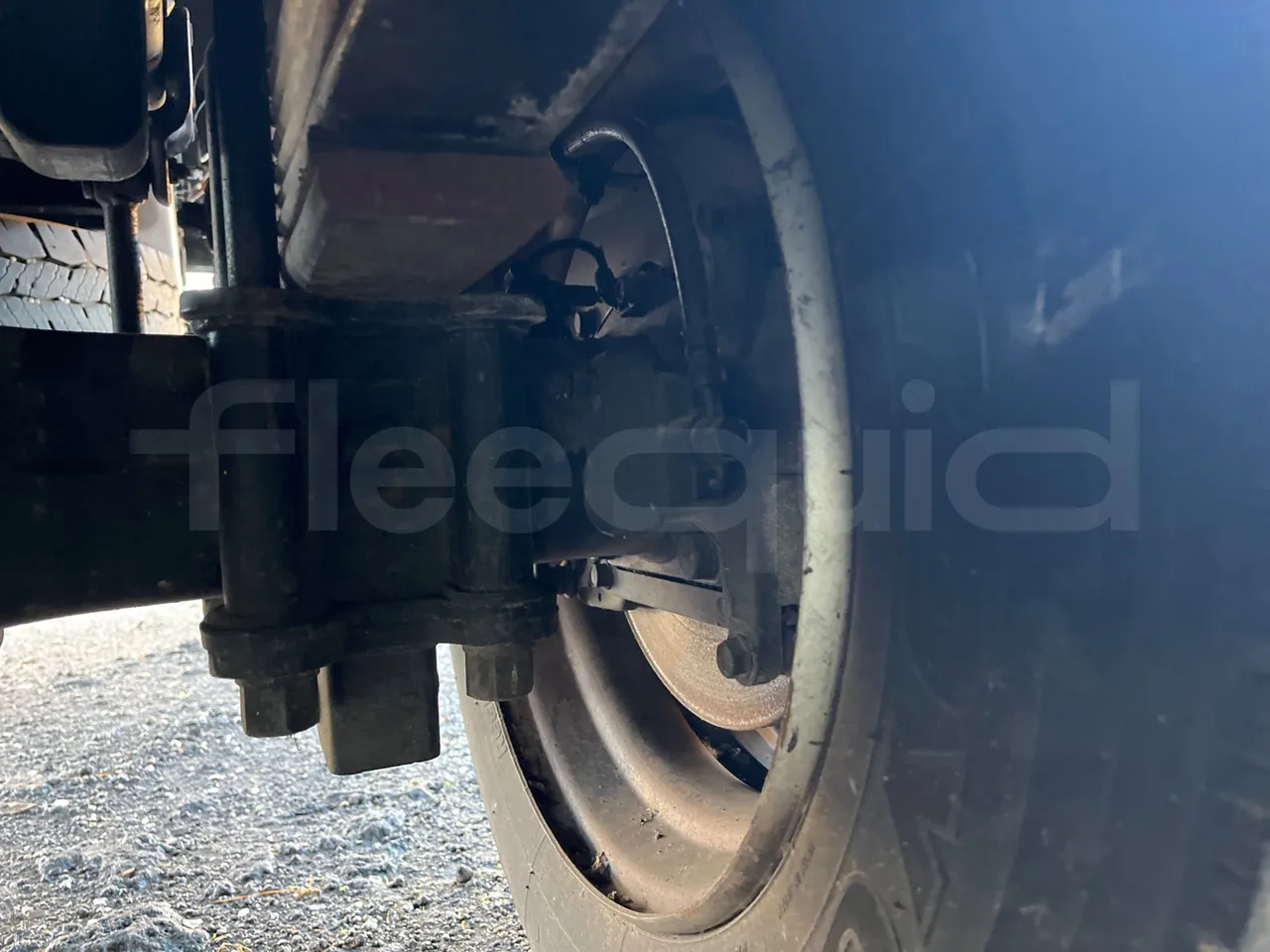 MITSUBISHI FUSO FE4P10TF1N - Euro6 - 110kW -  7.060mt - axel 3 discs left