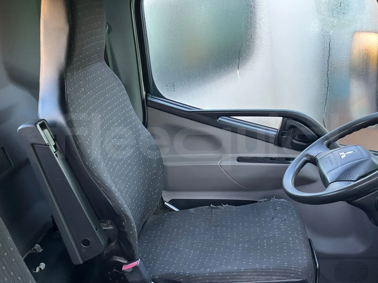 MITSUBISHI FUSO FE4P10TF1N - Euro6 - 110kW -  7.060mt - driver's seat photo