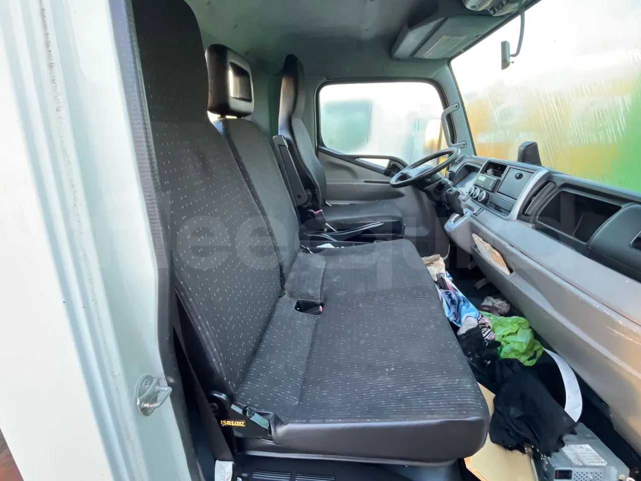 MITSUBISHI FUSO FE4P10TF1N - Euro6 - 110kW -  7.060mt - hostess seat photo