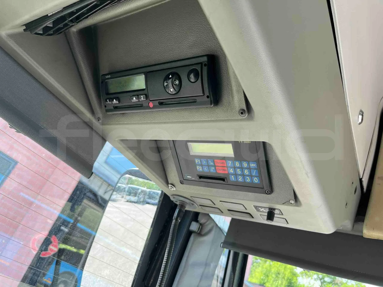 Mercedes-Benz Citaro O 530 G - Euro5 - 260kW - 17.940mt - command unit indicators