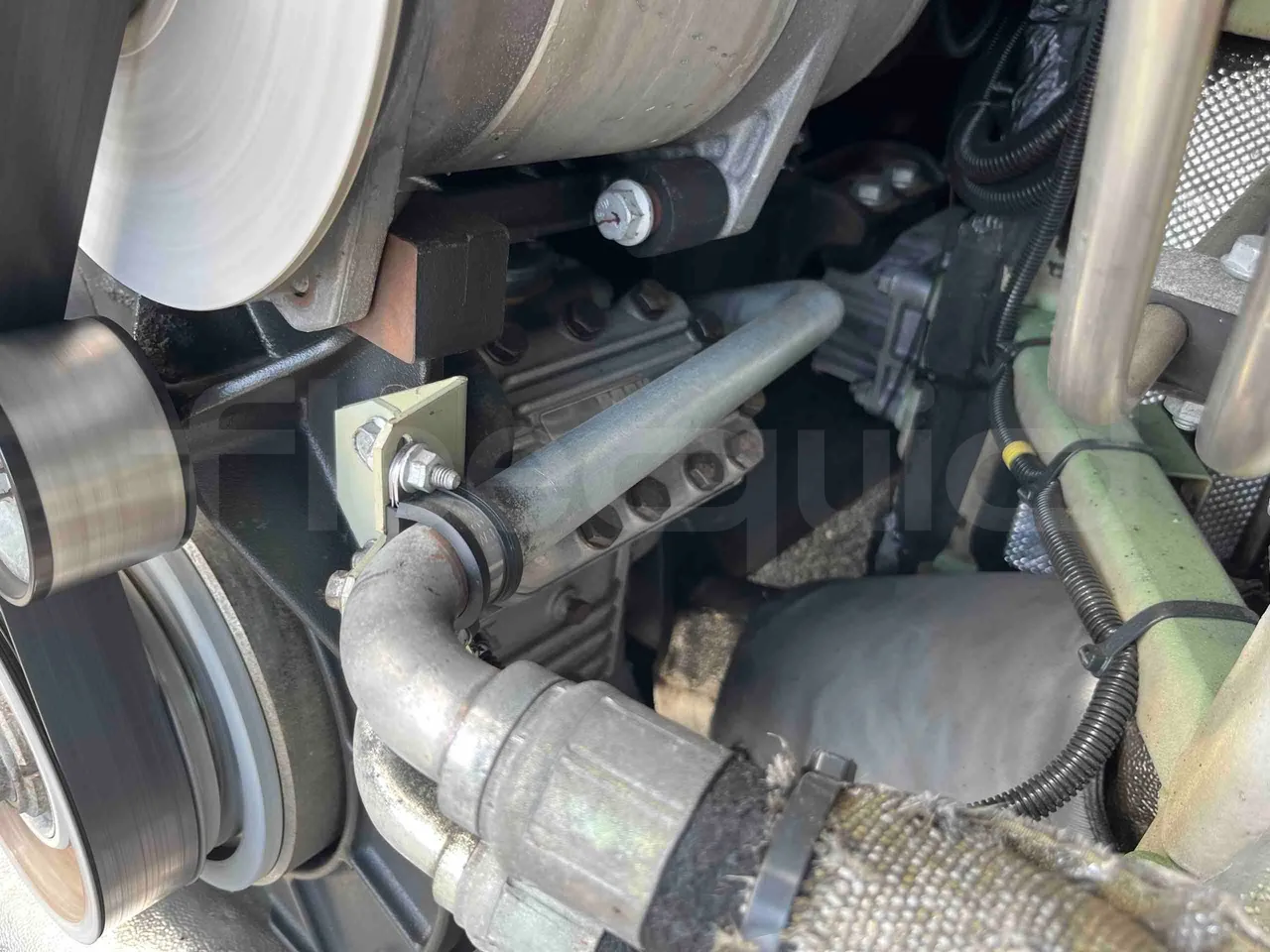 Mercedes-Benz Citaro O 530 G - Euro5 - 260kW - 17.940mt - air conditioning compressor