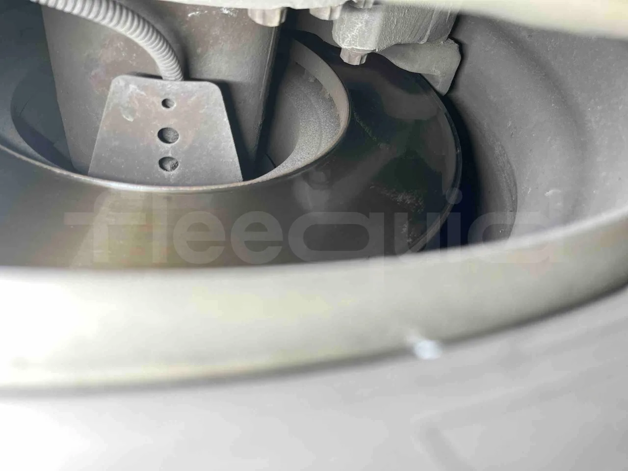 Mercedes-Benz Citaro O 530 G - Euro5 - 260kW - 17.940mt - axle 2 discs left