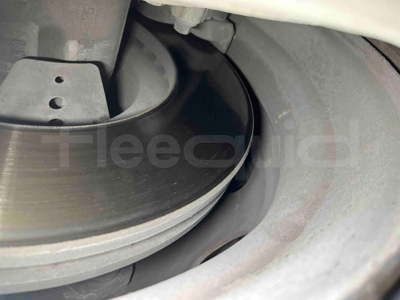 Mercedes-Benz Citaro O 530 G - Euro5 - 260kW - 17.940mt - axel 3  discs right