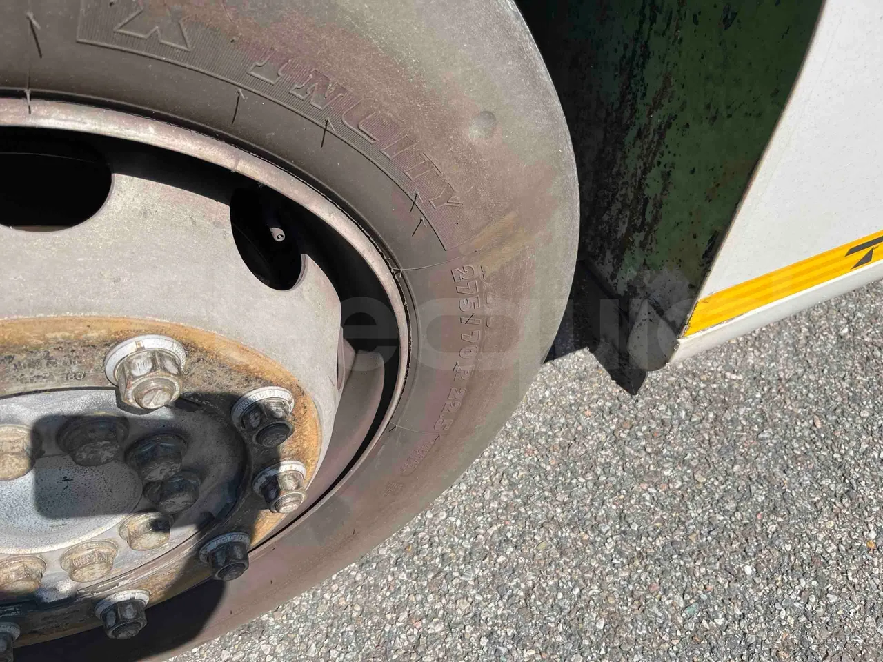 Mercedes-Benz Citaro O 530 G - Euro5 - 260kW - 17.940mt - front left tire measurements