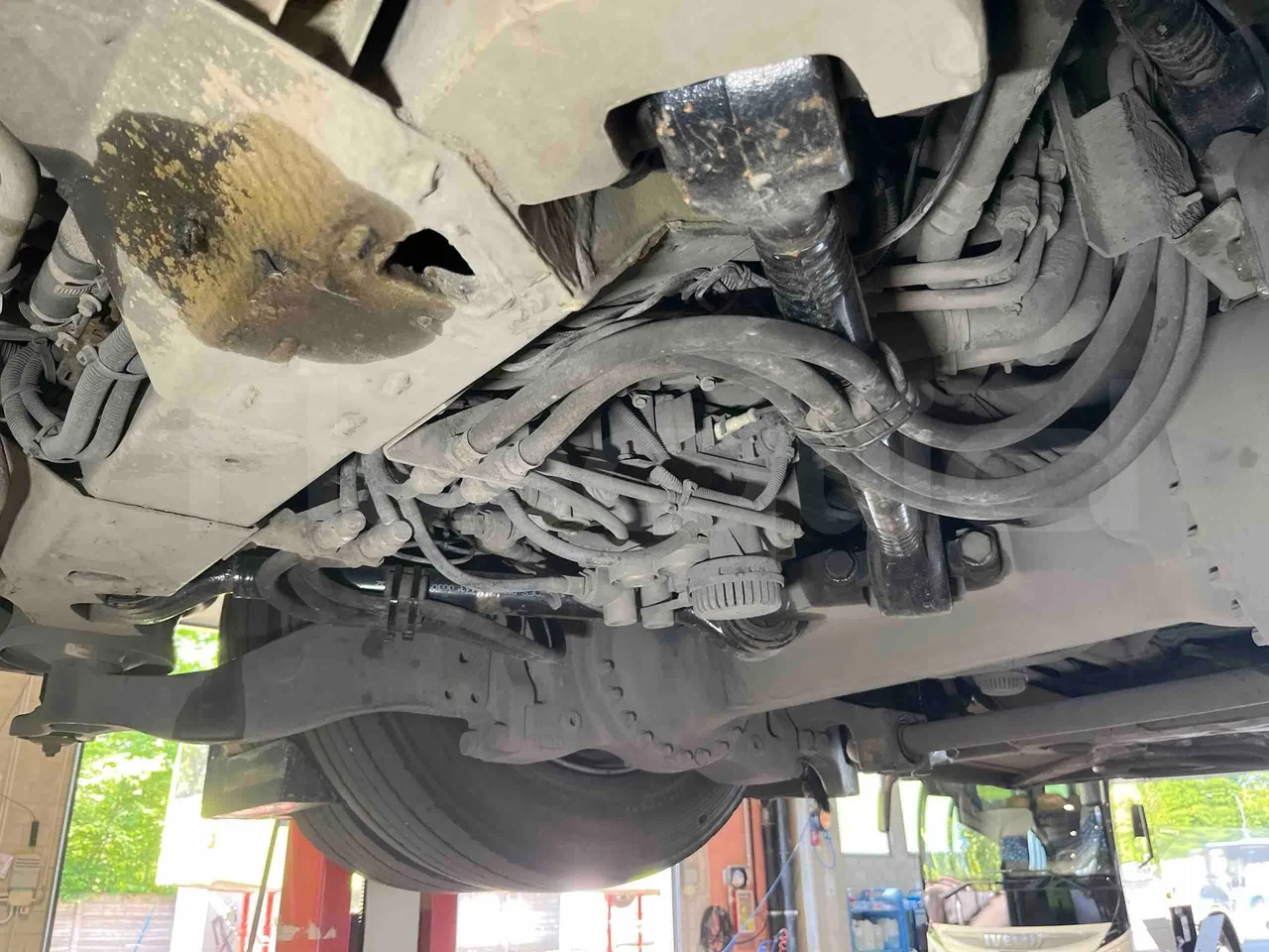 Mercedes-Benz Citaro O 530 G - Euro5 - 260kW - 17.940mt - axle 3 right side