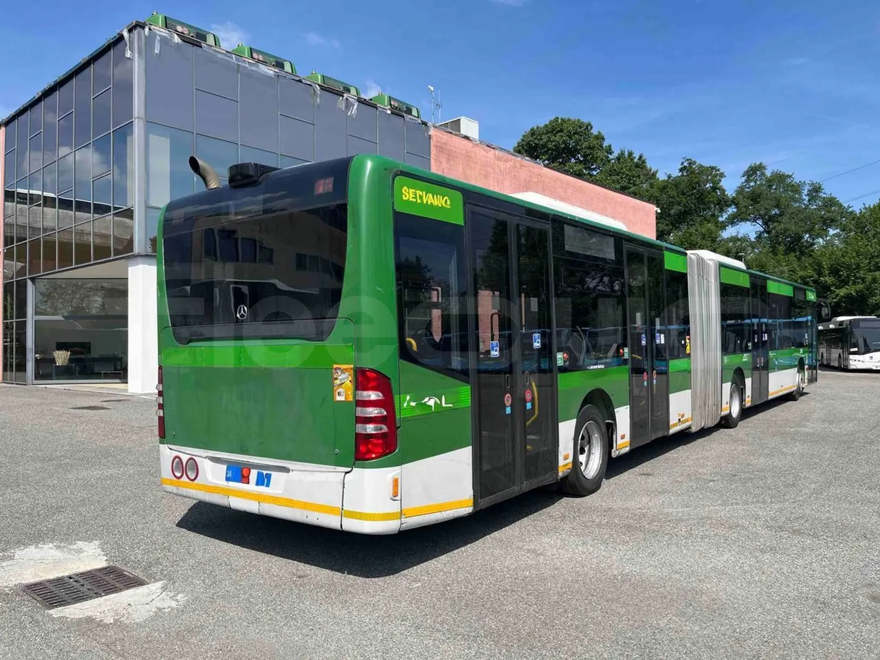 Mercedes-Benz Citaro G - 3/4 right rear doors closed