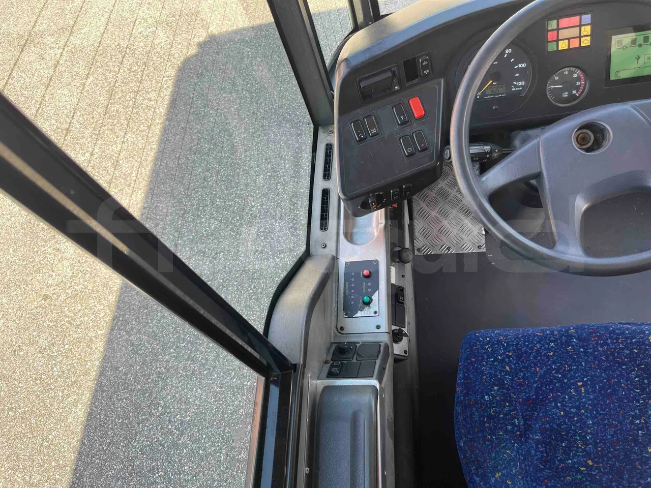 Mercedes-Benz Citaro G - onboard devices 1