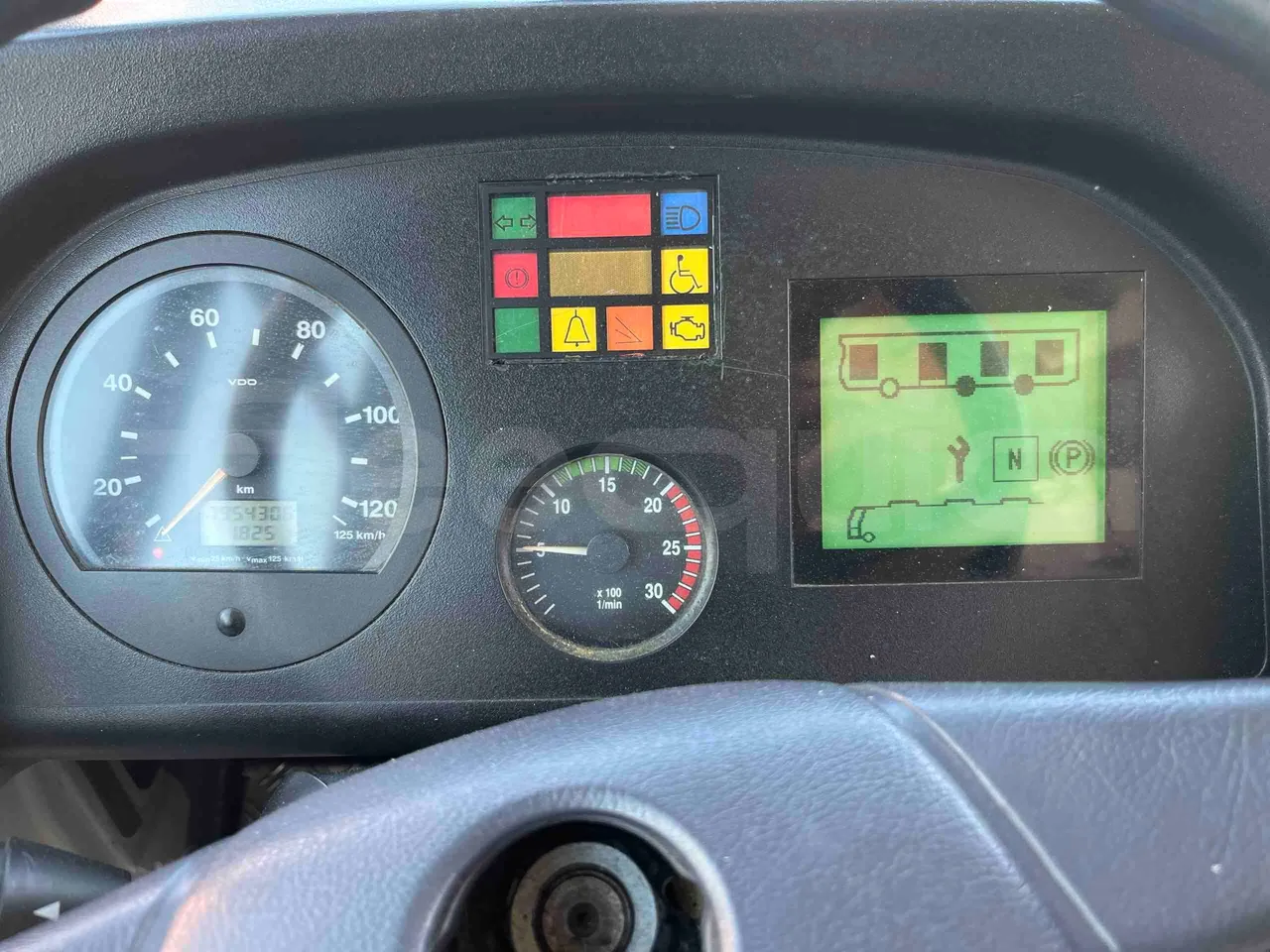 Mercedes-Benz Citaro G - dashboard lights on