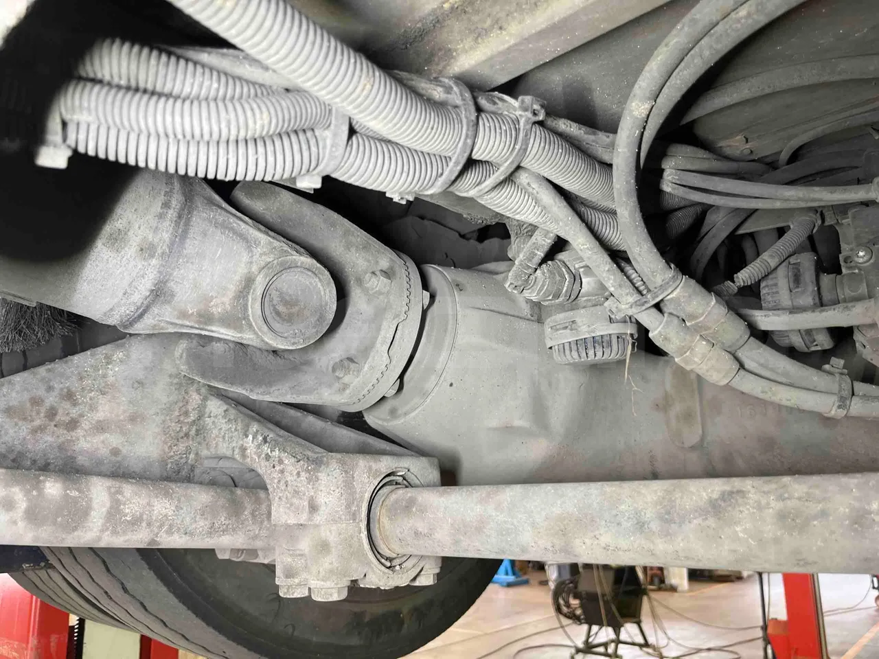 Mercedes-Benz Citaro G - differential photo