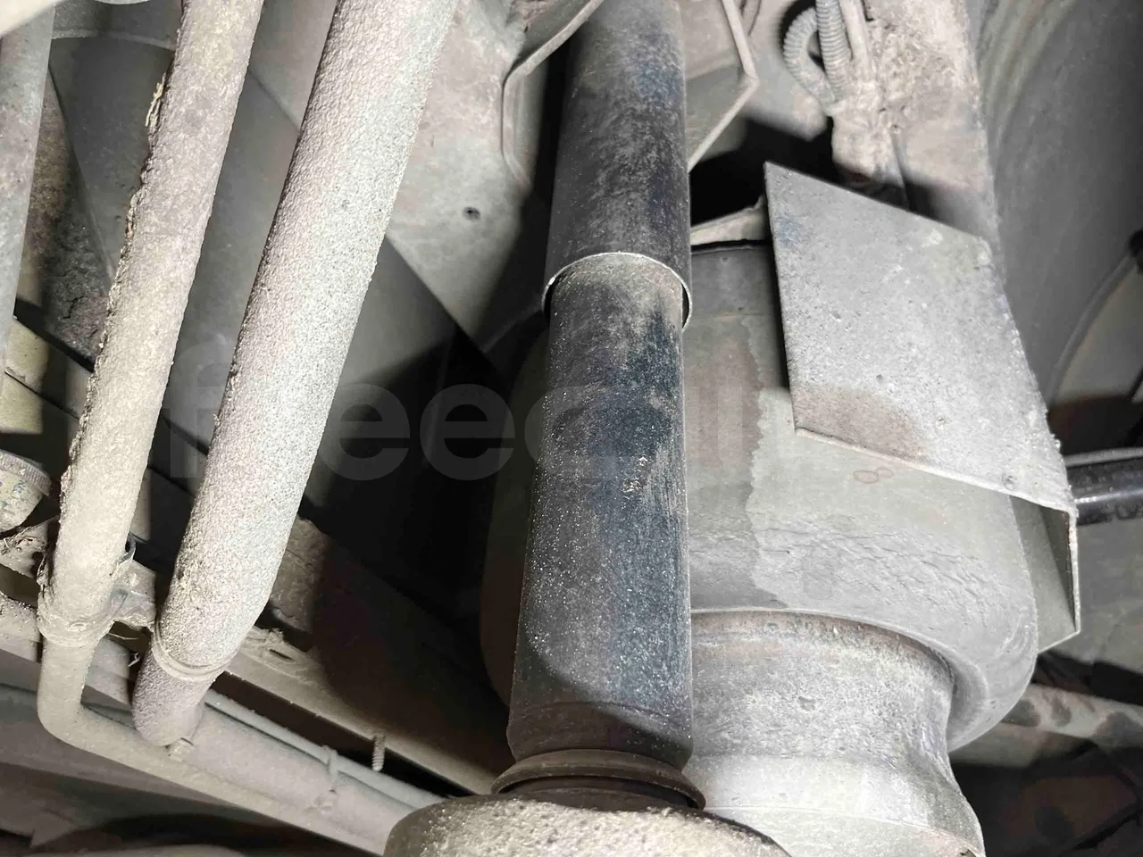 Mercedes-Benz Citaro G - axel 3 shock absorbers 1 left