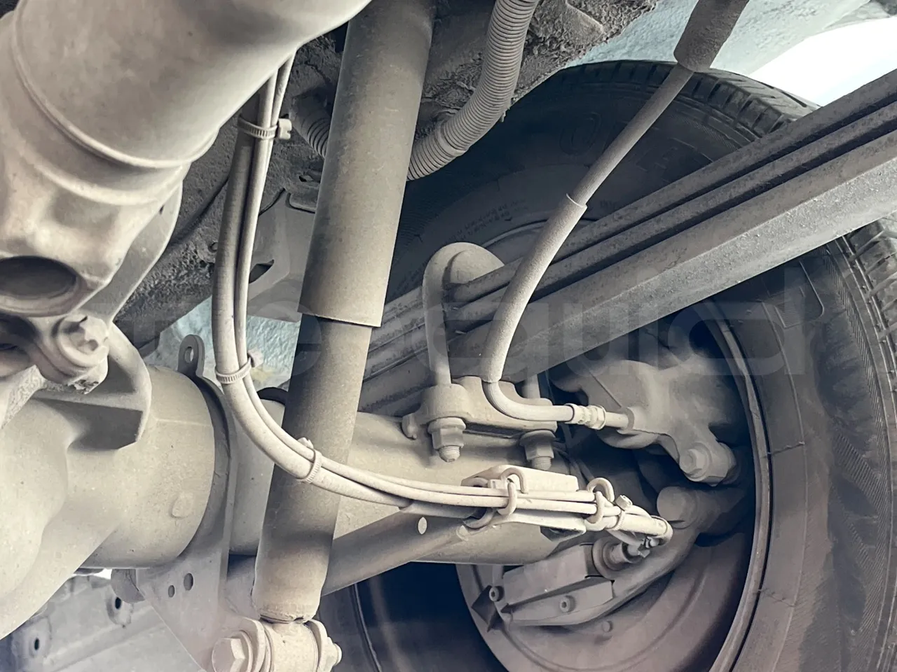 Mercedes-Benz Sprinter 519CDI - EUR5 - 140kW - 7.345m - axel 2 air springs 1 left