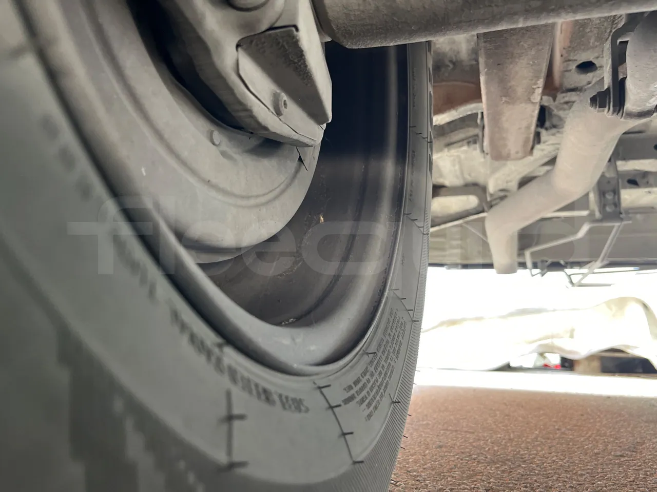 Mercedes-Benz Sprinter 519CDI - EUR5 - 140kW - 7.345m - axle 2 discs right