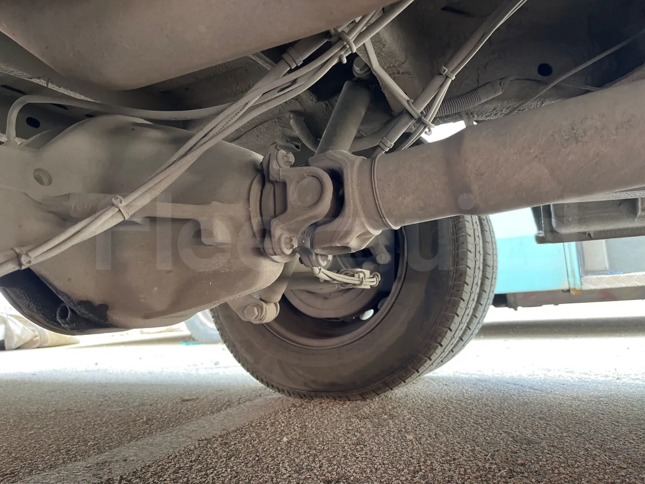 Mercedes-Benz Sprinter 519CDI - EUR5 - 140kW - 7.345m - driveshaft photo