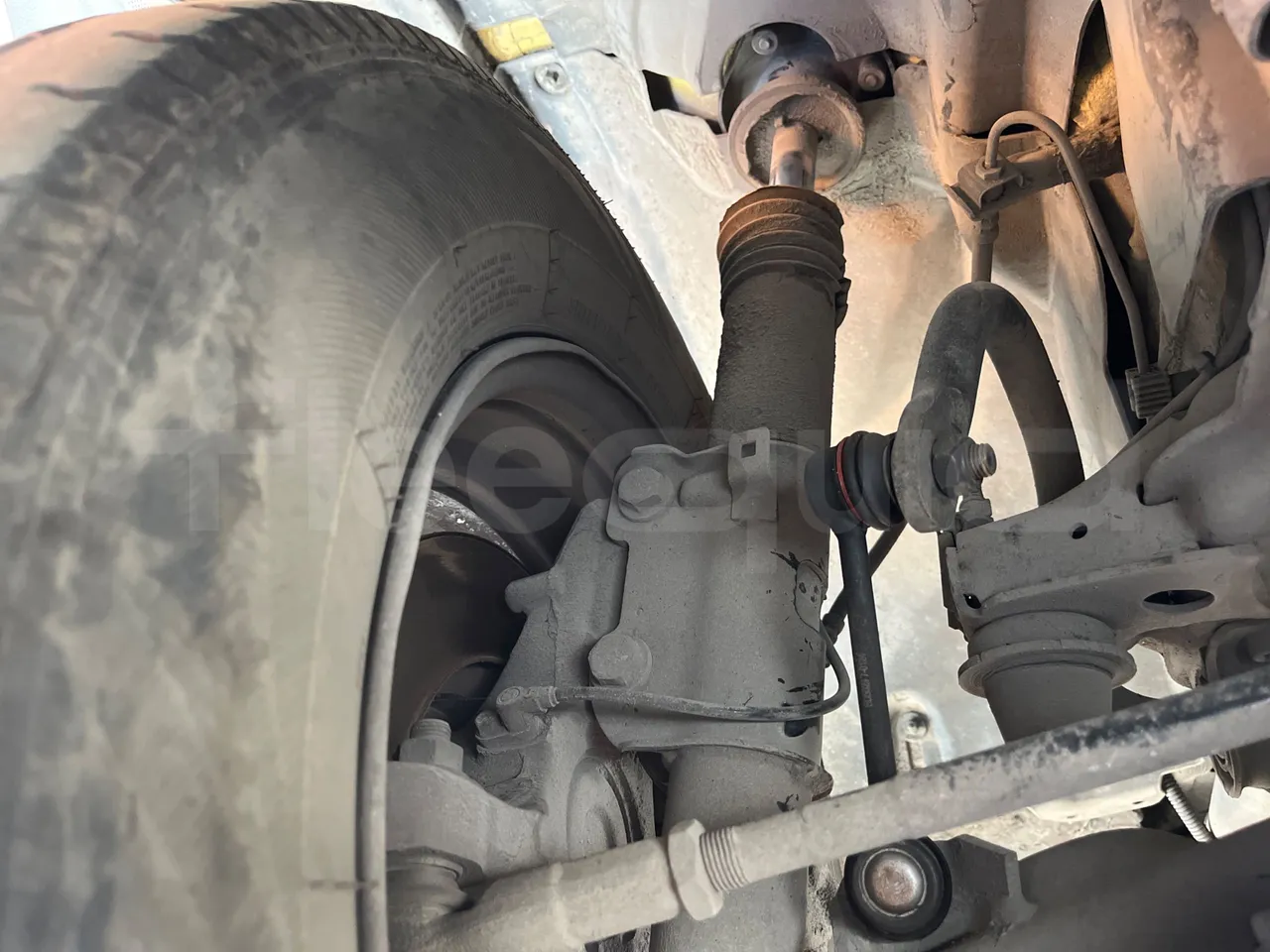 Mercedes-Benz Sprinter 519CDI - EUR5 - 140kW - 7.345m - front shock absorbers right