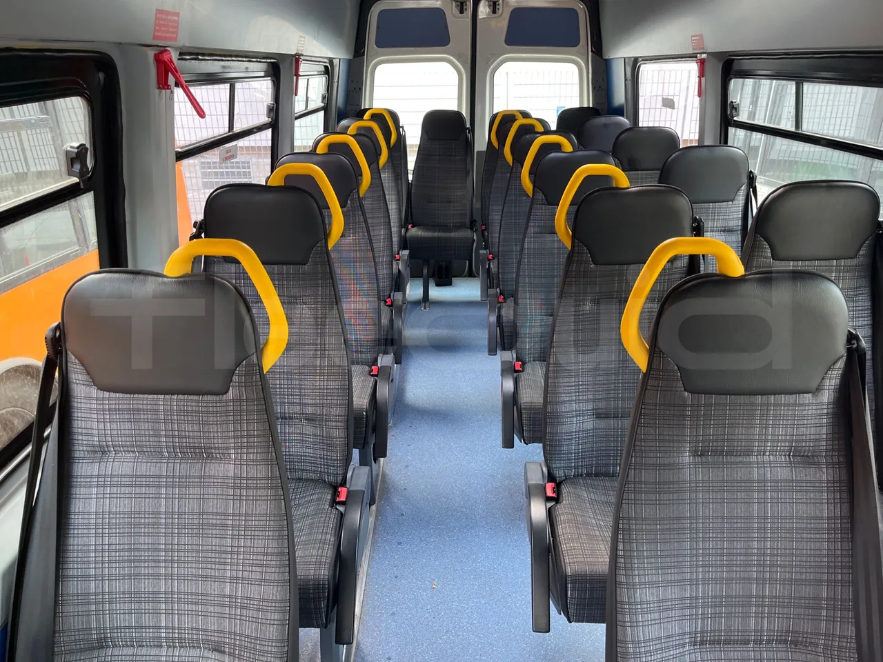 Mercedes-Benz Sprinter 519CDI - EUR5 - 140kW - 7.345m - interior reverse seats driver height (mandatory for bus to scrap)