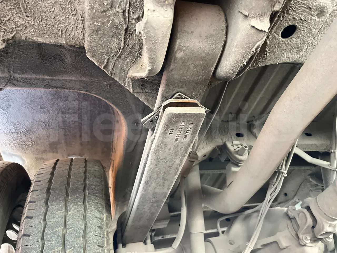 Mercedes-Benz Sprinter 519CDI - EUR5 - 140kW - 7.345m - axel 2 leaf spring right