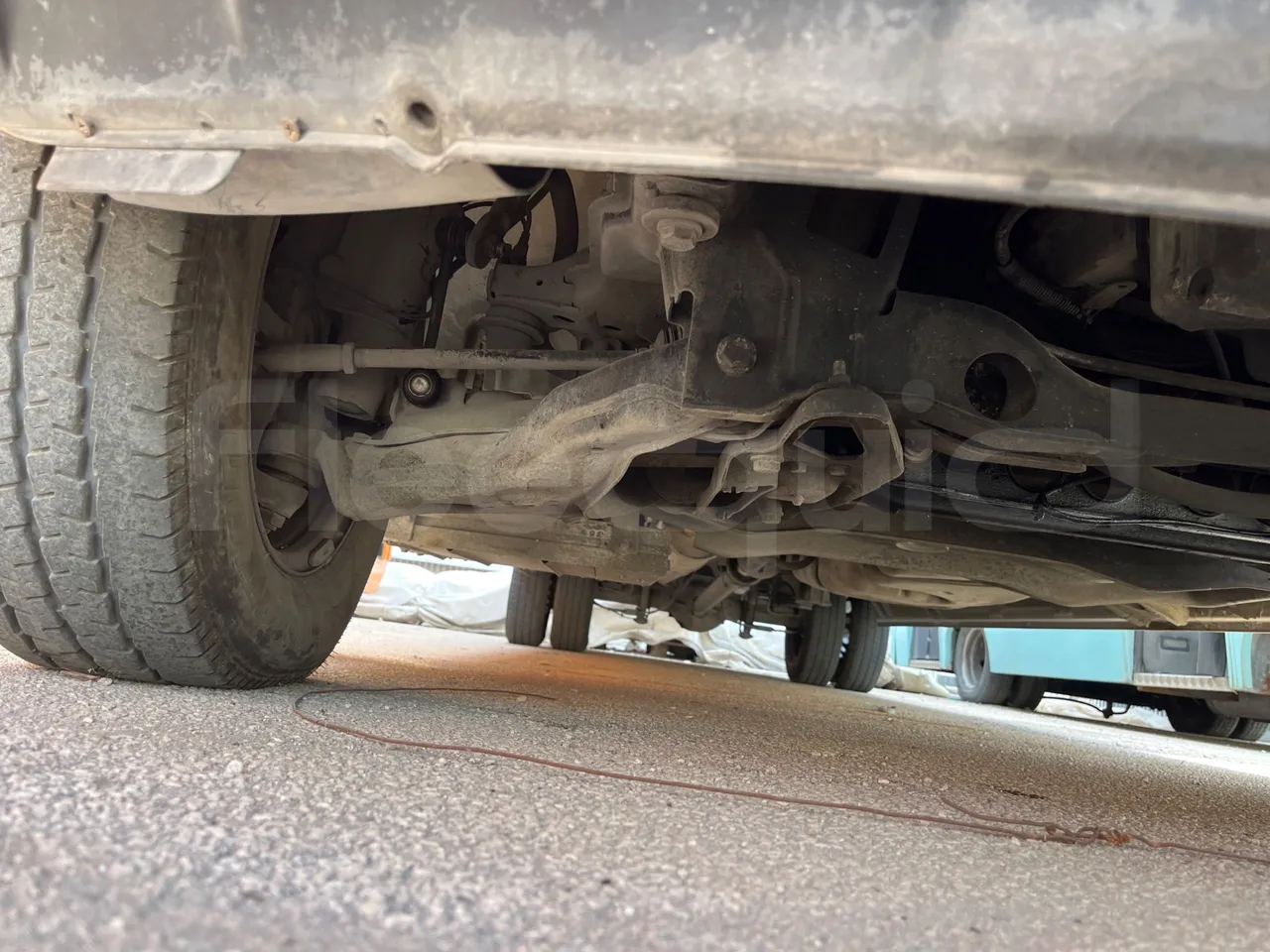 Mercedes-Benz Sprinter 519CDI - EUR5 - 140kW - 7.345m - front axle right side
