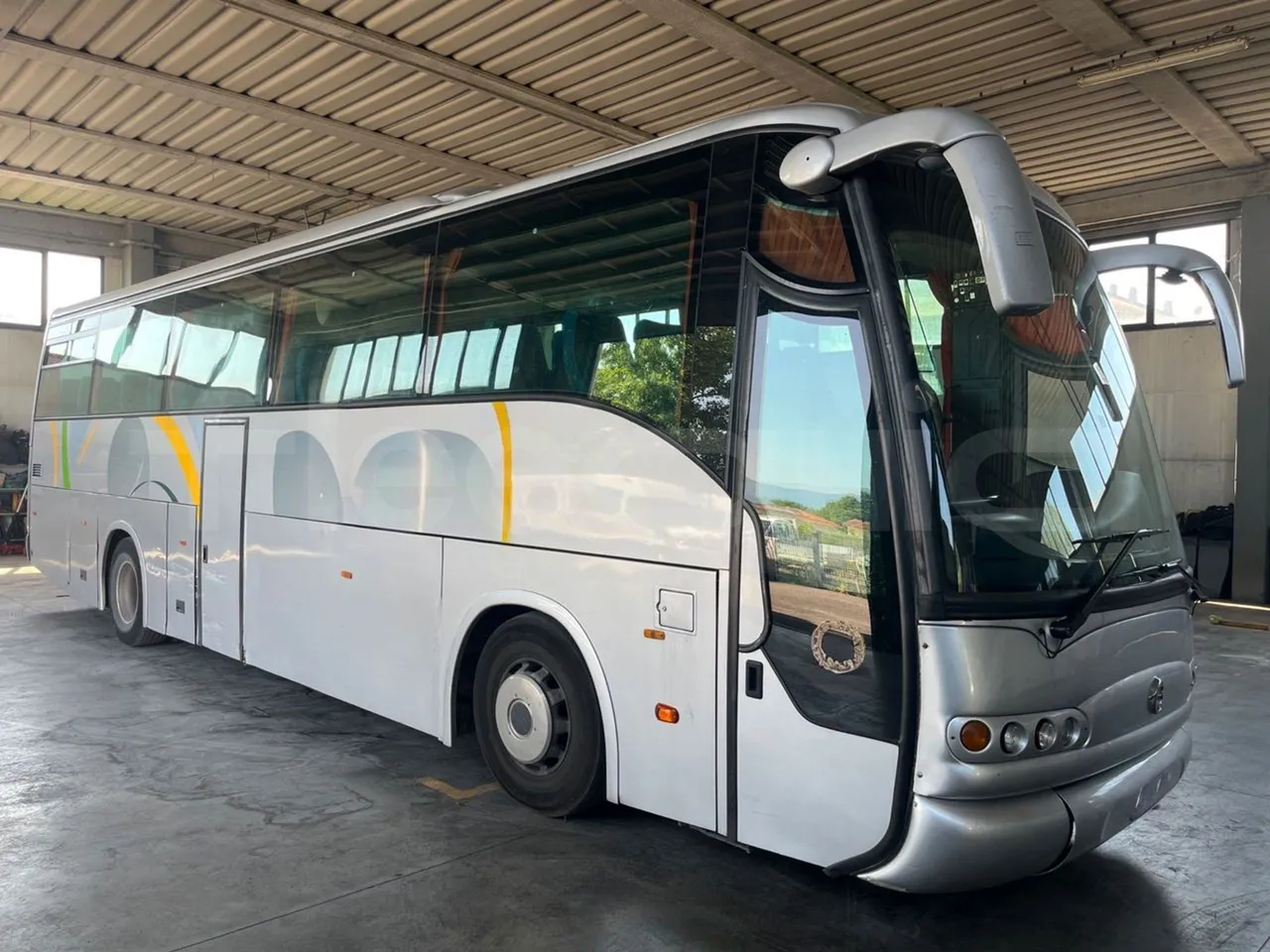 Iveco Domino - Base cover photo