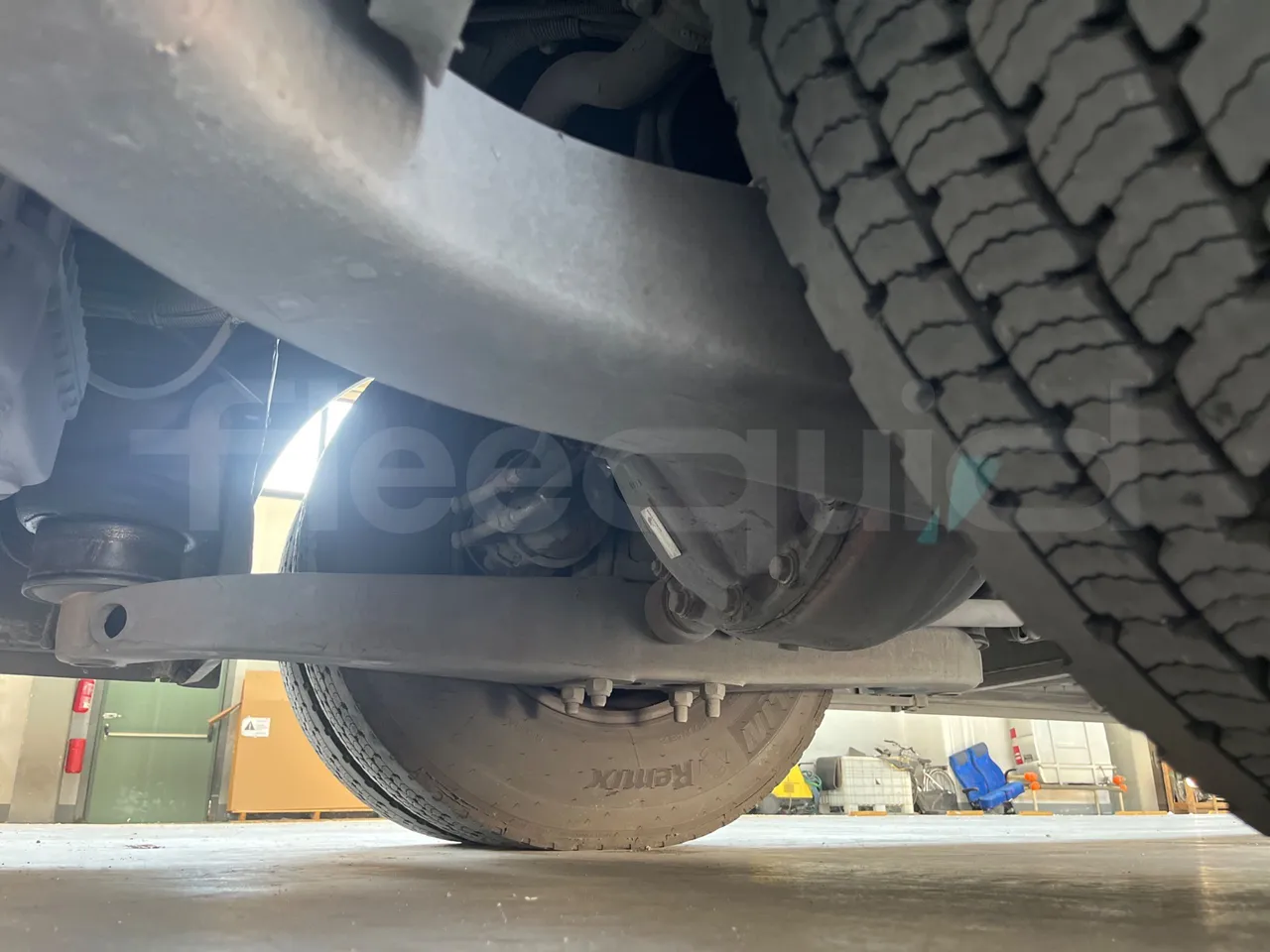 Iveco Domino - axle 2 discs right