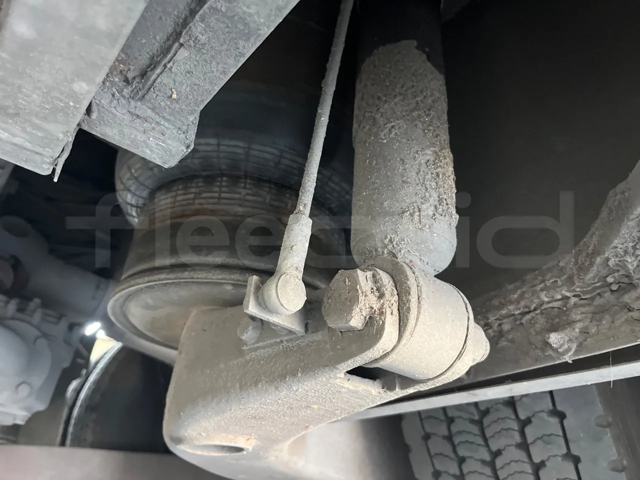 Iveco Domino - axle 2 shock absorbers 2 left