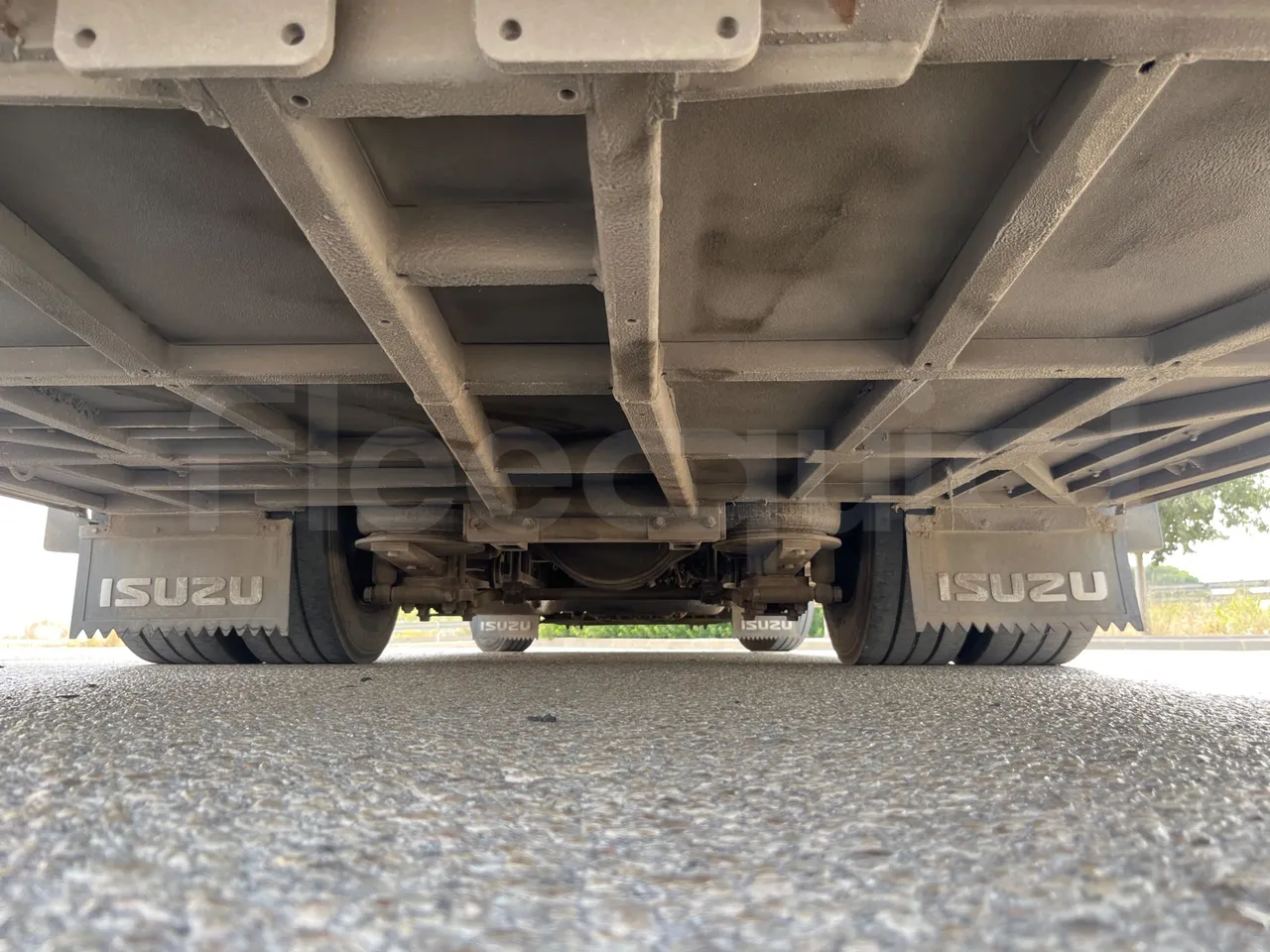 Isuzu Grand Toro S802-1/ Euro 6 - 151 Kw - 8.516 Mt - central axle (18m)