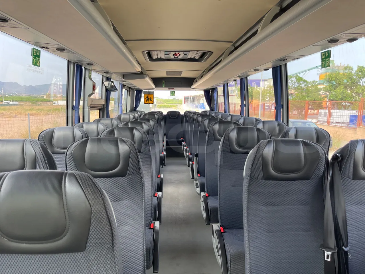 Isuzu Grand Toro S802-1/ Euro 6 - 151 Kw - 8.516 Mt - interior reverse seats driver height