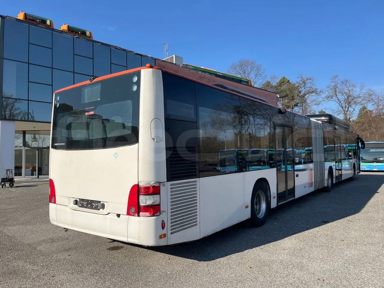 Man Lion's City GL A40 - Euro6 - 228kW - 18.750mt - 3/4 right rear doors closed